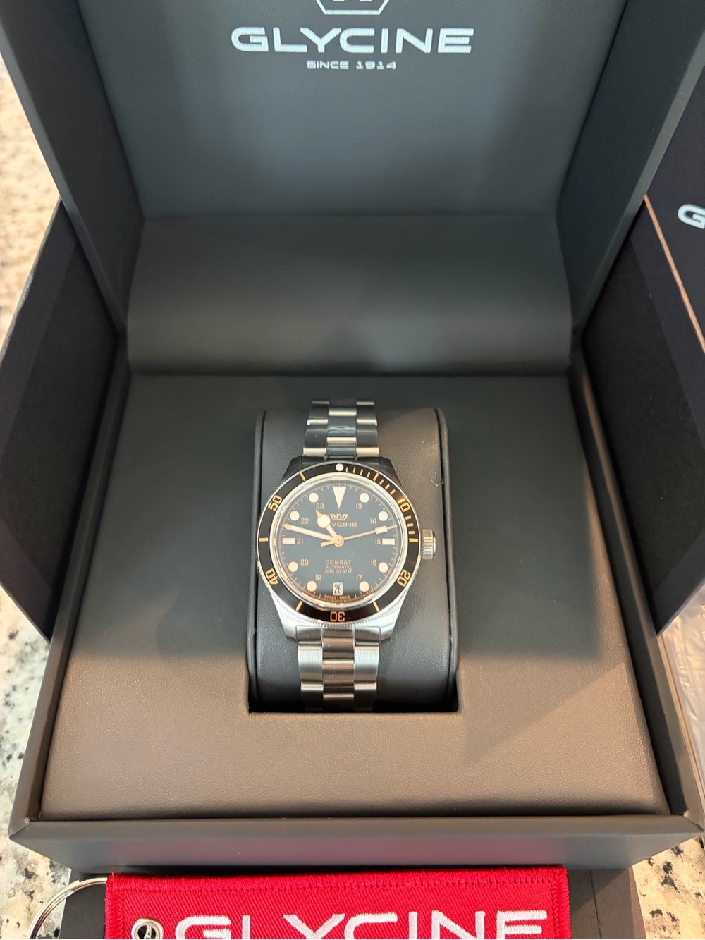Glycine Combat 36mm Automatic – Black Bezel – Gold/Patina – FULL SET